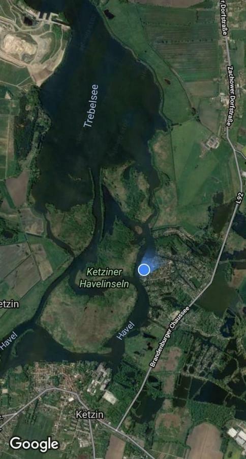 Fw Budueren Mit Oeffentlichem Wasserzugang เคทซิน ภายนอก รูปภาพ